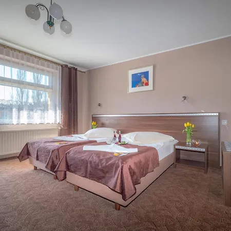 Hotel Montana Karpicko